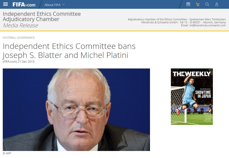  제프 블래터 회장과 미셸 플라티니 유럽축구연맹(UEFA) 회장에 대한 징계를 발표하는 FIFA 공식 홈페이지 갈무리.