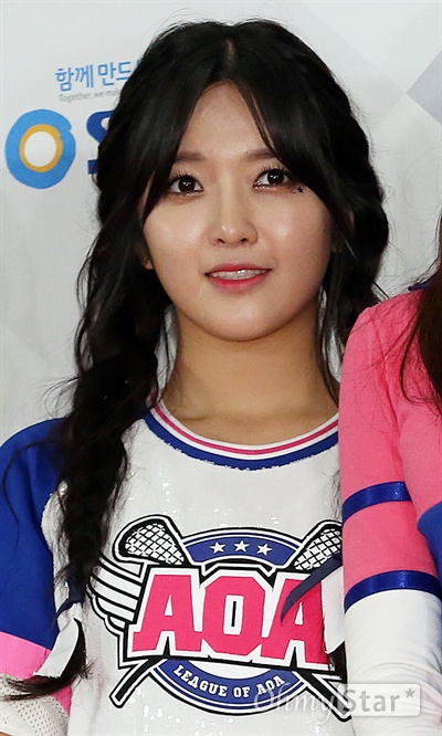 AOA 찬미, 찬란한 미소 AOA 찬미가 27일 오후 서울 삼성동 코엑스에서 열린 < 2015 SBS 어워즈 페스티벌 가요대전 >에서 미소를 짓고 있다.