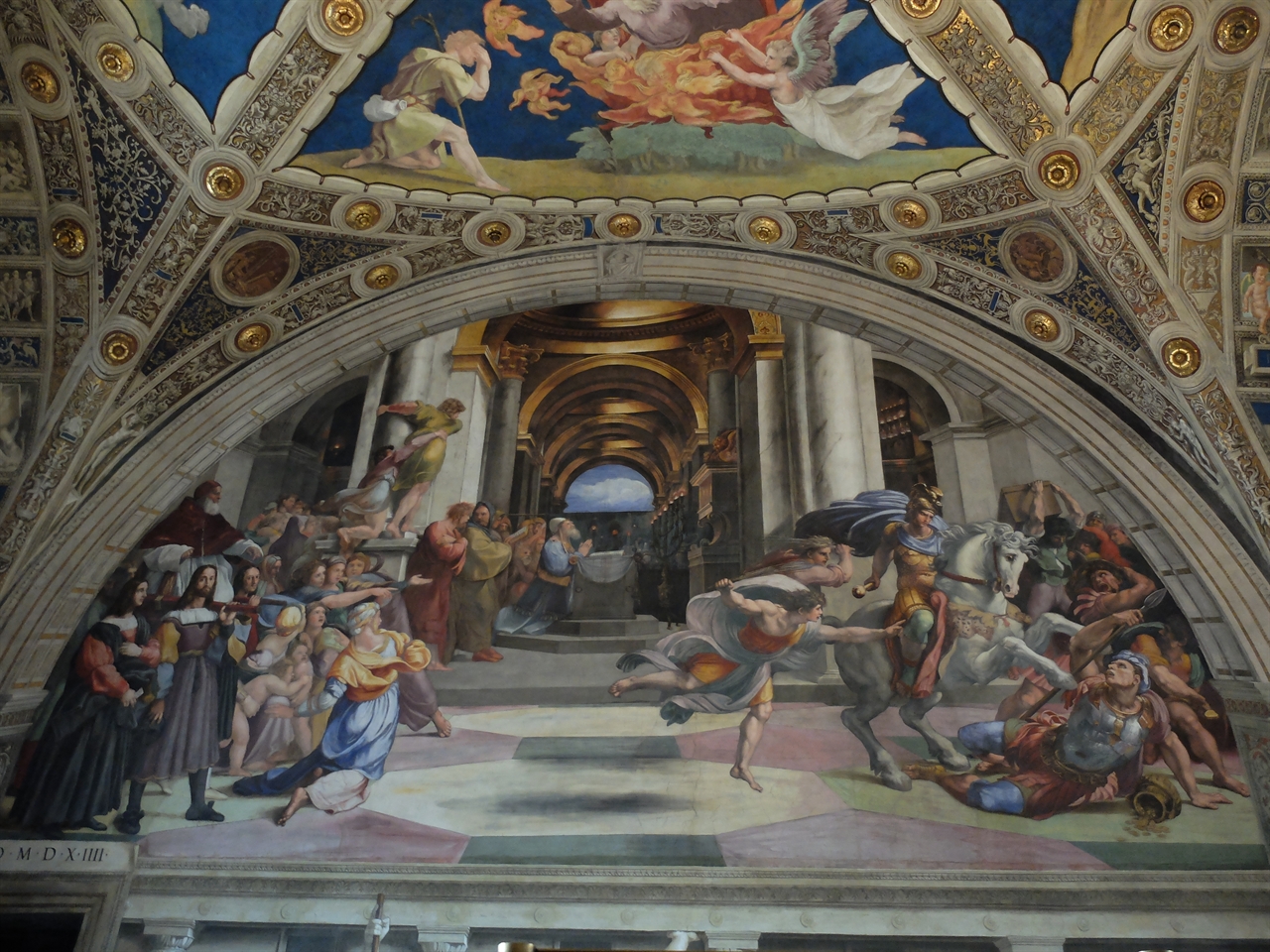 라파엘로, ‘성전에서 쫓겨나는 엘리오도로’, 바티칸 박물관 엘리오도로의 방. 예루살렘의 성전에 성물을 훔치러 들어온 엘리오도로를 천사들과 기사가 붙잡는 장면을 묘사한 그림입니다. 