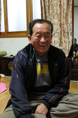 김갑술 할아버지는 "잔치 계획이 없다"며 웃었다.