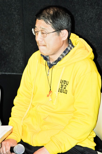  고 김다영 학생 아버지 김현동씨는 영화 속에서 아버지가 가진 아이의 기억을 담담히 풀어놓는다. 