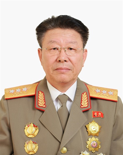 통일부는 북한이 신임 국방상에 리영길 전 사회안전상(한국의 경찰청장에 해당)을 임명한 것으로 분석했다. 사진은 2016년 5월 북한 측이 공개한 리영길 정치국 후보위원.