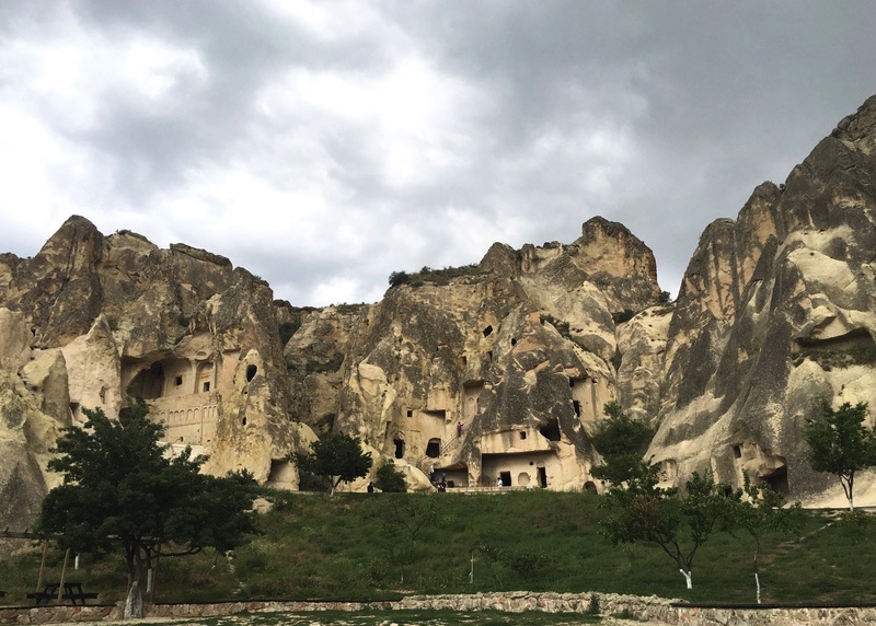  기독교도들이 이슬람의 박해를 피해 동굴을 파고 교회를 만든 괴레메 야외 박물관.