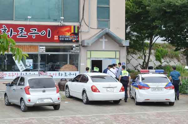  22일, 거창경찰서에 의한 불법 성인 오락실 적발 현장