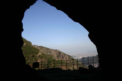 금오산 도선굴에서 바라본 고향산천