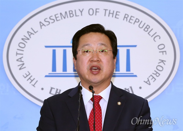 대전참여자치연대가 선정한 2016 올해의 최악의 정치인에 선정된 새누리당 이장우(대전 동구) 의원.(자료사진)