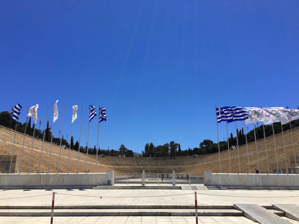  근대 올림픽의 발상지 아테네 올림픽 스타디움.