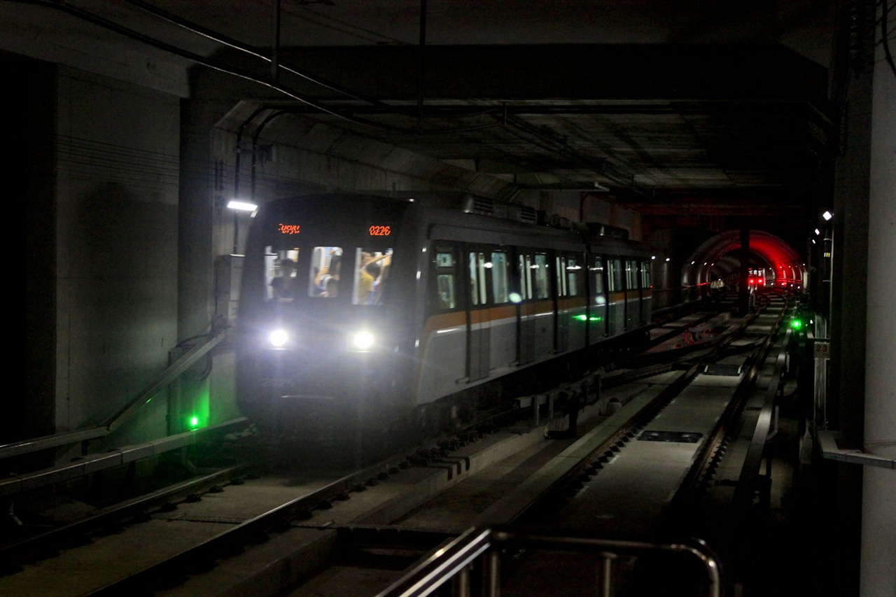 지난 29일 개통한 인천 지하철 2호선의 모습.