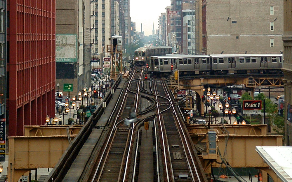 시카고 전철이 모두 만나는 직결선인 '시카고 루프'. (CC BY-SA 3.0)