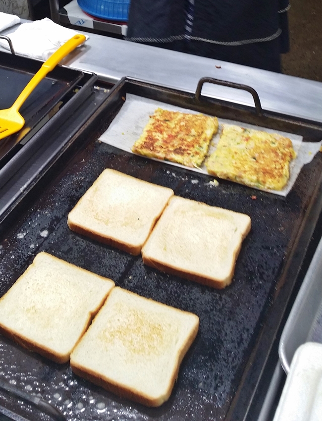 고것 참 맛나게도 생겼다.
