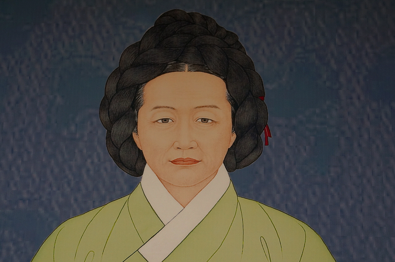 조선 유일의 ‘여중군자’, ‘정부인 안동장씨’로 불리나 그녀에게는 수식어가 붙지 않은 ‘장계향’이라는 이름이 가장 잘 어울린다. 