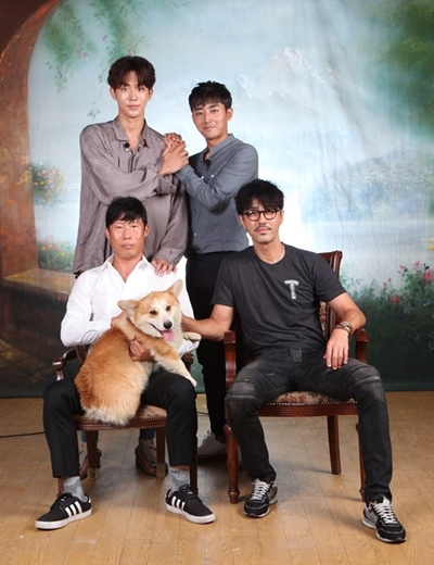  tvN <삼시세끼 고창편> 식구들이 함께 찍은 가족사진 