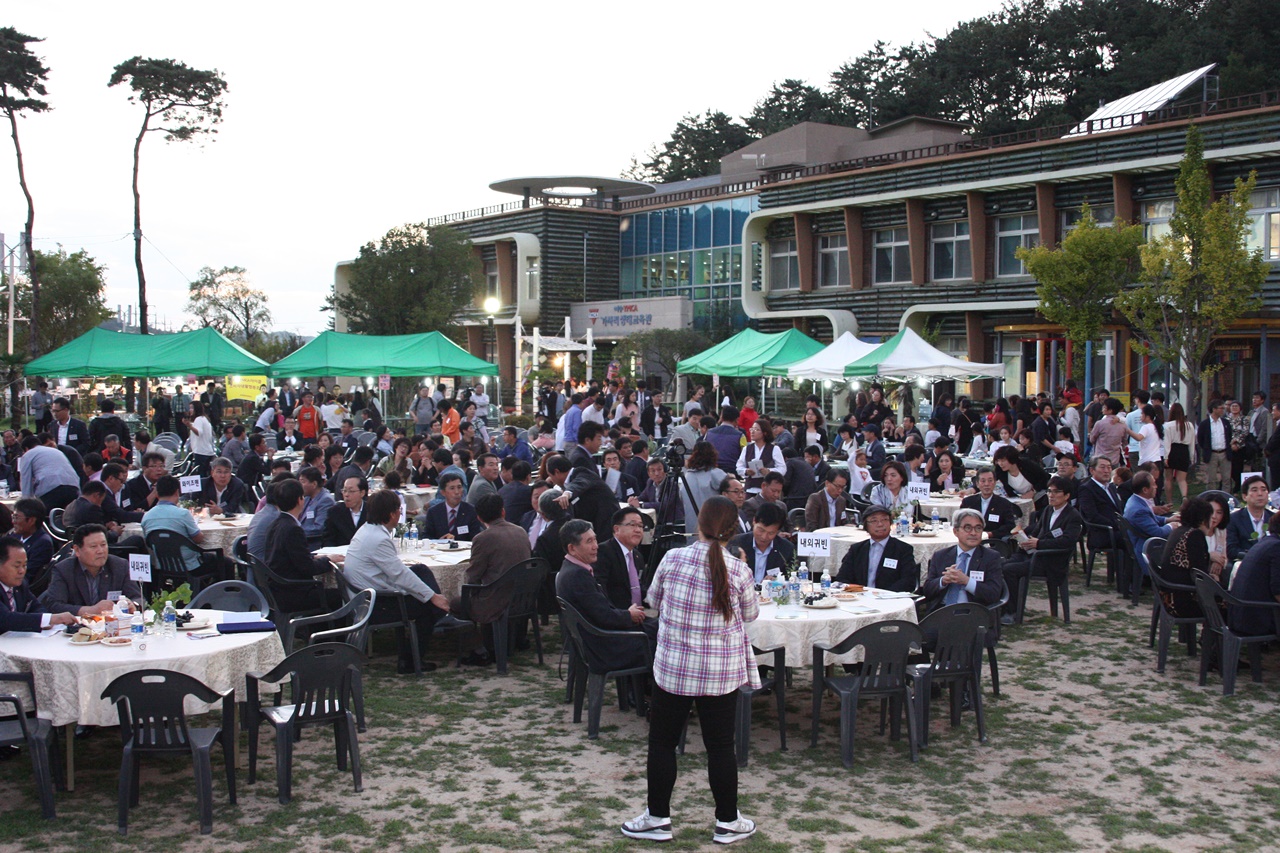 가사리 생태교육관에서 열린 창립70주년 여수YMCA 별밤축제 모습