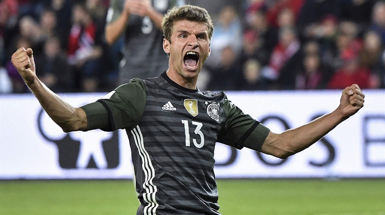  지난 9월, 2018 러시아 월드컵 유럽 지역 예선 C조 독일과 노르웨이의 경기에서 2골 1도움을 기록하며 팀을 승리로 이끈 토마스 뮐러(독일)