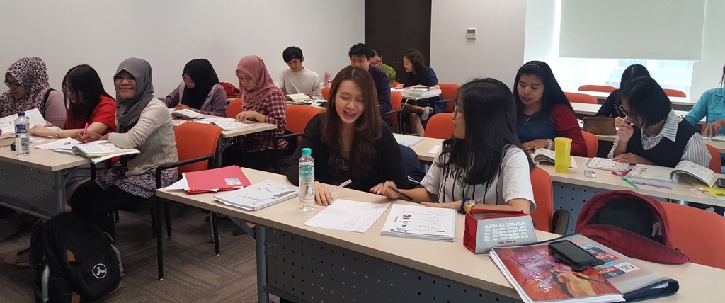 주인도네시아 한국문화원 세종학당 수업 모습