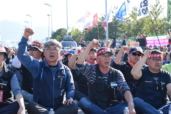 화물연대는 10월 19일까지 열흘 동안 파업을 벌였다.