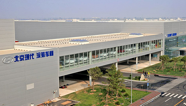 현대차는 중국 베이징을 둘러싼 공업의 요지인 창저우공장을 새로 짓고, 제2의 '중국신화'를 만들겠다는 각오를 비치고 있다. 
