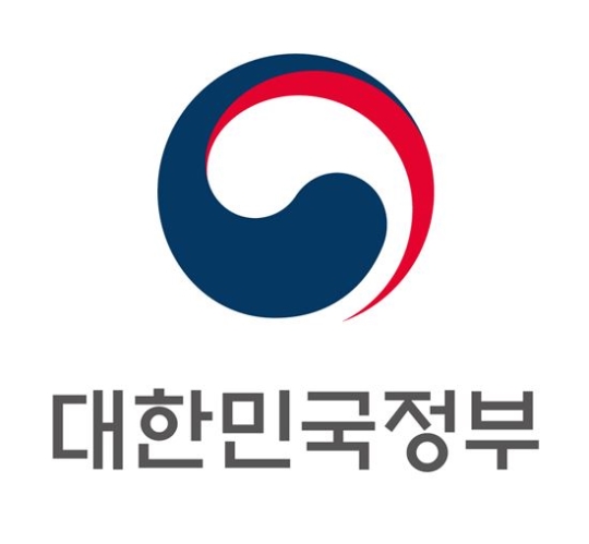 광복 70주년을 맞아 문체부가 교체한 '대한민국 정부상징(GI)'. 