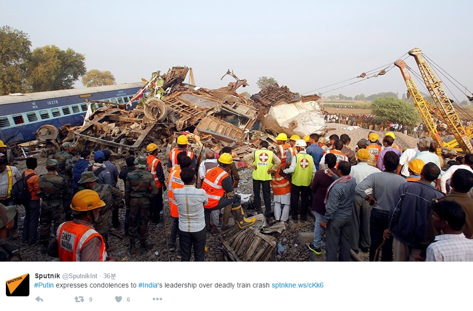 인도 열차 탈선 사고 상황을 전하는 소셜미디어 갈무리.