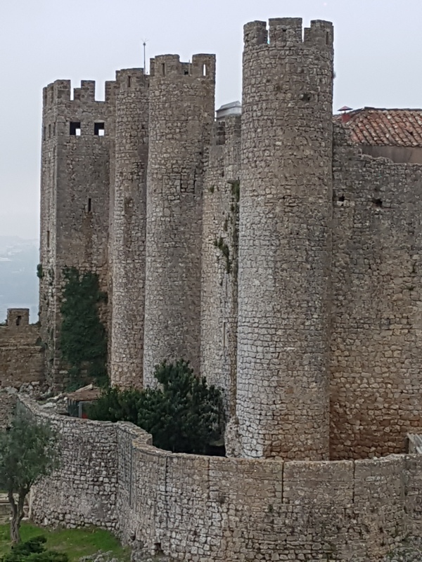  포르투갈의 진주로 불리는 오비도스 성의 성루