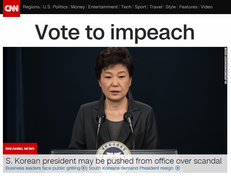 박근혜 대통령 탄핵소추안 국회 통과를 머리기사로 보도하는 CNN 뉴스 갈무리.