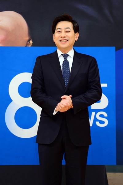  SBS 김성준 앵커