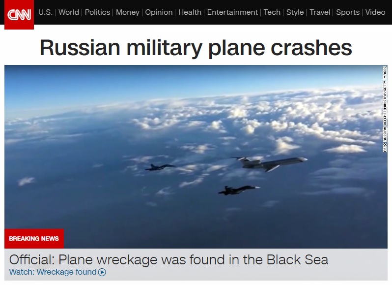 러시아 군용기 추락 사고를 보도하는 CNN 뉴스 갈무리.