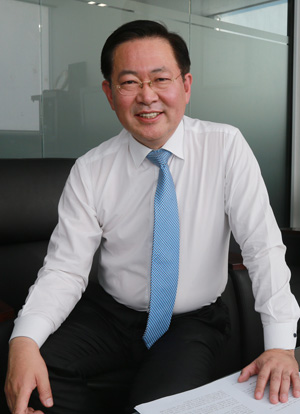 박남춘(남동갑 국회의원) 더불어민주당 인천시당 위원장.
