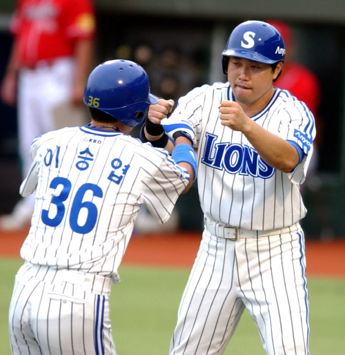  이승엽, 양준혁, 마해영이 함께한 2003시즌 삼성은 사상 최고의 홈런 군단이었다.