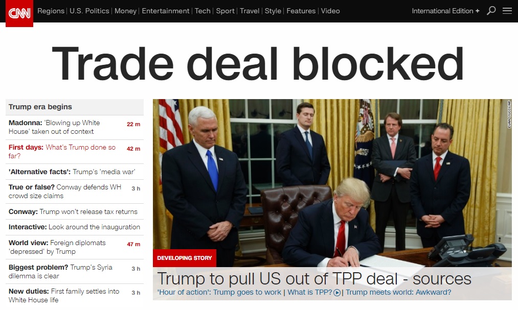 도널드 트럼프 미국 대통령의 환태평양경제동반자협정(TPP) 탈퇴 행정명령을 보도하는 CNN 뉴스 갈무리.