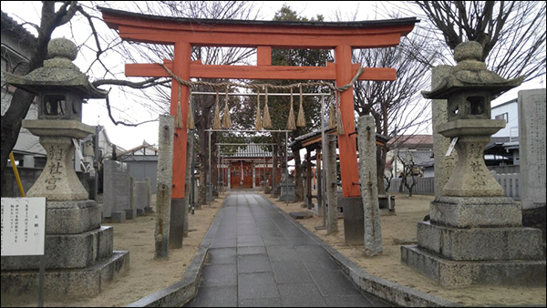 시키아가타누시신사(志貴？主神社)로 이 근처 유적지에 고구려 혜관스님이 창건한 이노가미데라가 있었다. 