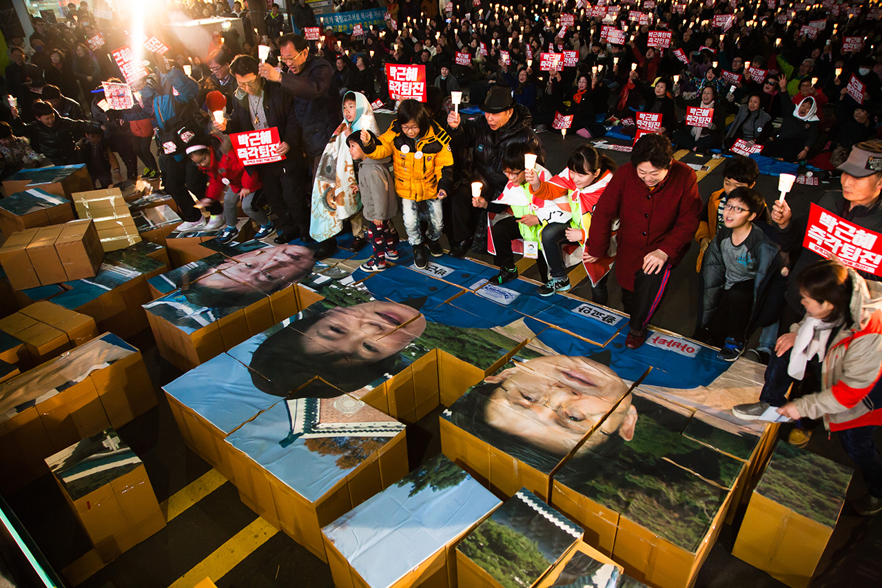  4일(토) 18차 광주시국촛불집회 퍼포먼스