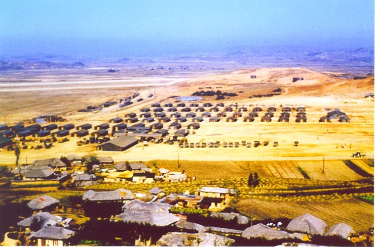 오산공군기지 건설 공사중 모습(1952년)