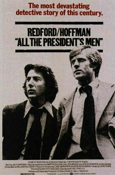영화 <모두가 대통령의 사람들> 포스터

