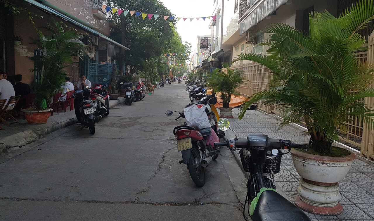 베트남에서는 집집마다 오토바이는 필수품처럼 보유하고 있습니다.