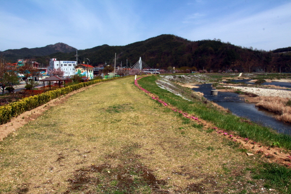 산청 늘비물고기공원