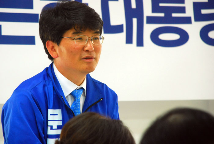 문재인후보 충남도 선대위원장을 맡은 박완주(천안시을) 국회의원.