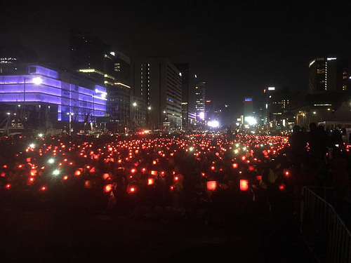 광화문에서 열린 박근혜정권 퇴진 촛불 집회