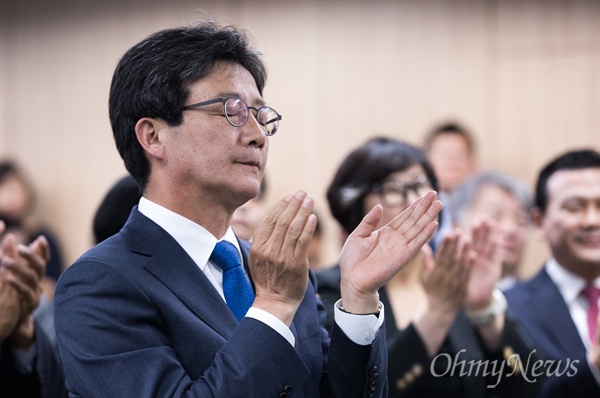 바른정당 유승민 대선후보가 10일 오후 서울 여의도 당사에서 열린 선대위 해단식에 참석하고 있다. 
