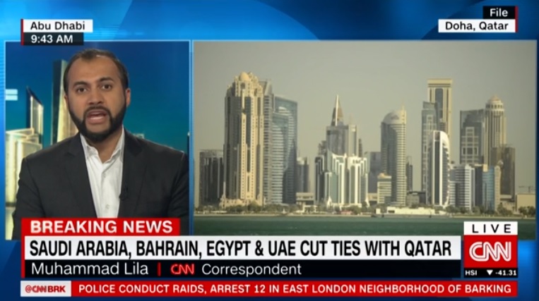 중동 7개국의 카타르와의 단교 선언을 보도하는 CNN 뉴스 갈무리.