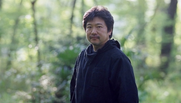  '망해가는' 일본 영화의 버팀목, 고레에다 히로카즈 감독. 
