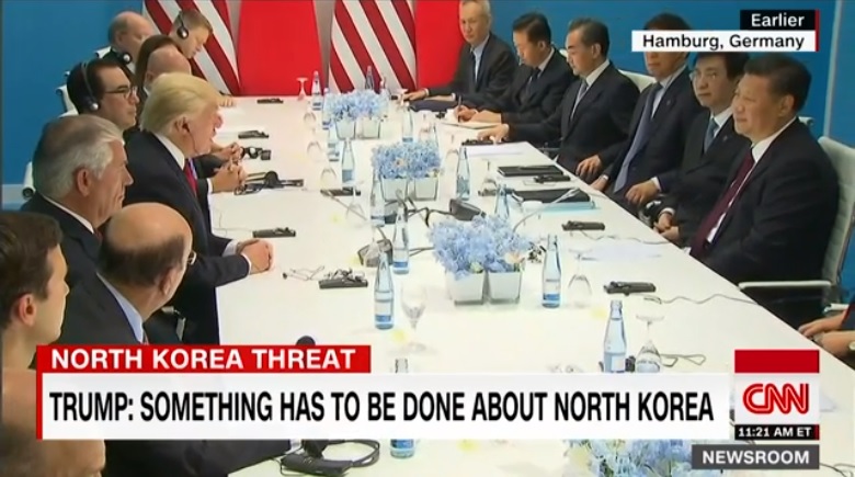 독일 함부르크에서 열린 미중 정상회담을 보도하는 CNN 뉴스 갈무리.