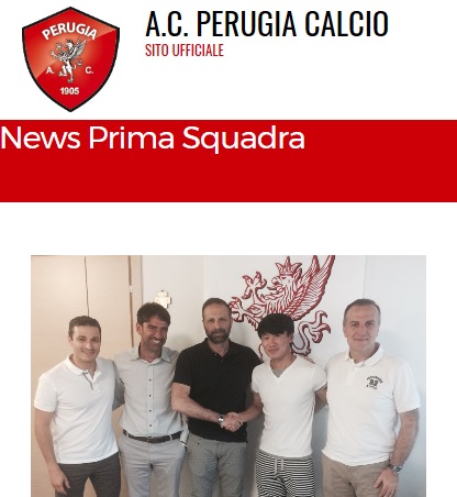  왼쪽에서 4번째 최성혁이 페루자에 공식 입단 계약을 맺었다