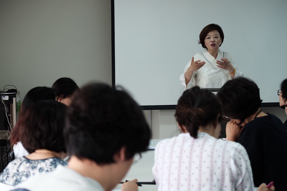 진선미 의원의 정치로 젠더 그리기