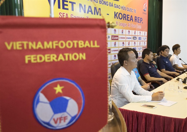  지난 7월 28일 오후(현지시간) 하노이 베트남축구협회에서 베트남 동남아시안(SEA)게임 대표팀과 K리그 올스타팀 기자회견이 열리고 있다. 