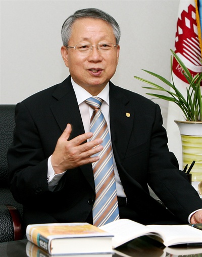  김원배 목원대 전 총장