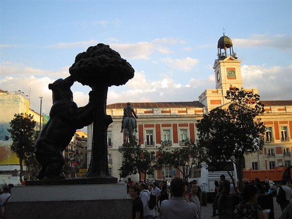 마드리드 솔 광장(plaza puerta del sol). 