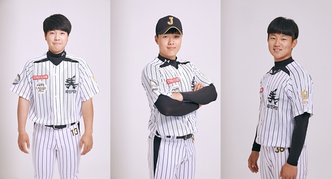  프로 구단의 부름을 받지 못했지만, 이들은 계속 야구와 함께하고 있다. 왼쪽부터 김봉주, 김성욱, 한석우.