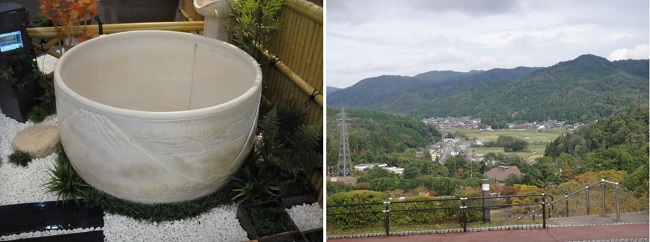           시가라기 도예노모리 산업전시관에 전시중인 도자기 목욕통과 전시관에서 내려다 본 시가라기 풍경입니다.