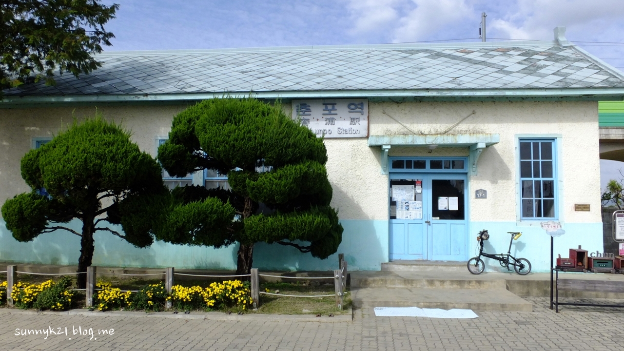 근대문화유산이 된 국내 가장 오래된 기차역 춘포역. 